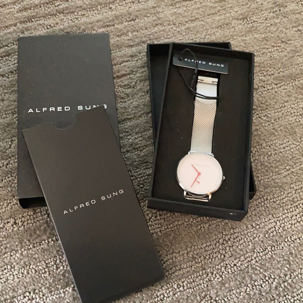 Alfred Sung Watch